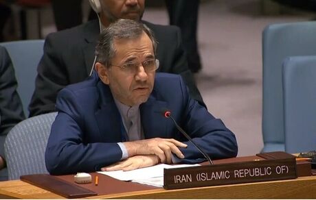 ایران، اتهام آمریکا مبنی بر دخالت در حملات عراق و سوریه را تکذیب کرد