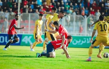 سپاهان بالاخره متوقف شد / نساجی و رحمتی مانع ششمین برد متوالی طلایی‌پوشان