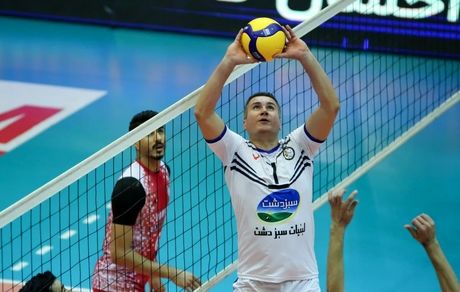 شهرداری ارومیه یا گنبد، روز یکشنبه یکی صعود یکی حذف می‌شود