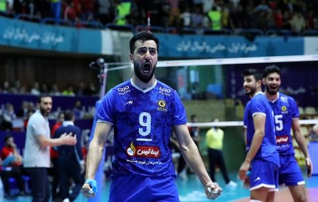 شهداب یزد سومین بار متوالی فینالیست لیگ برتر والیبال شد / ارومیه‌ای‌ها قهرمانانه جنگیدند ولی کم آوردند