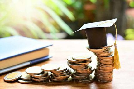 پیش بینی ۳۰۰ میلیارد تومان اعتبار برای وام‌های دانشجویی
