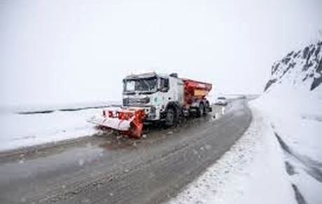 ۶۸ هزار کیلومتر جاده‌های کشور برفروبی شد