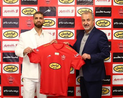 مشکل سربازی بازیکن پرسپولیس همچنان پابرجاست