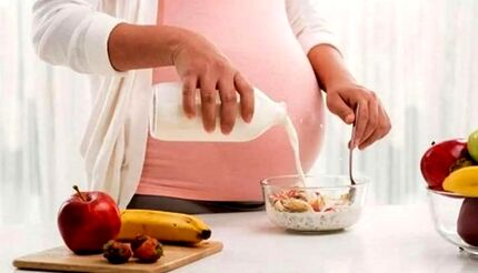 تکذیب تاثیر بزرگ شدن غیرطبیعی جنین و دشوار شدن زایمان با مصرف شیر و لبنیات در بارداری
