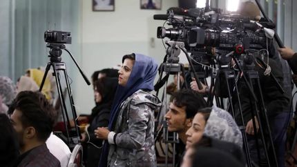 در یک سال بازگشت طالبان، فعالیت ۲۱۹ رسانه متوقف شده است