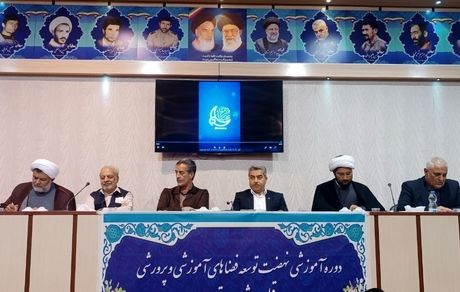 وعده جمع‌آوری همه مدارس کانکسی و سنگی در کشور تا مهرماه