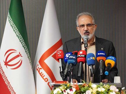 اقدامات بانک مسکن؛ تجلی مسئولیت اجتماعی و گره‌گشایی از امور مردم / خورسندیان: بخشی از منابع قرض‌الحسنه به مناطق جنگ‌زده و محروم تخصیص می‌یابد

