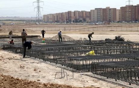 رئیس کانون انبوه سازان: توجه دولت به تولید مسکن خوب است، اما کار روی غلتک نیست