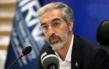 جرم بودن لب زدن خواننده در کنسرت
