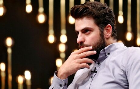 
علی ضیا در ویژه برنامه «آغاز ربیع» میزبان چهره‌ها می‌شود
