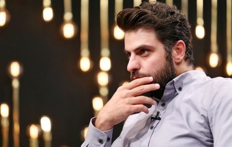 
علی ضیا در ویژه برنامه «آغاز ربیع» میزبان چهره‌ها می‌شود
