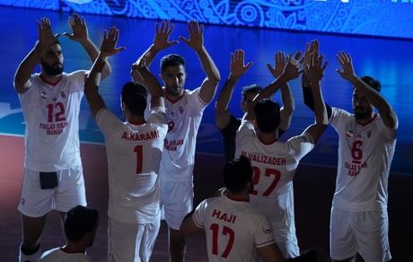 جام باشگاه‌های والیبال آسیا: فولاد سیرجان مقتدرانه صعود کرد