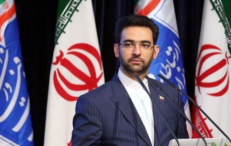 آذری‌جهرمی: می‌گویند وزیر ارتباطات بی‌مبالات است، محاکمه‌اش کنید
