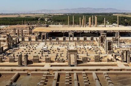 تعطیلی اماکن تاریخی استان فارس در ایام نوروز ۱۴۰۵ 
