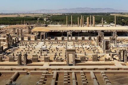 تعطیلی اماکن تاریخی استان فارس در ایام نوروز ۱۴۰۵ 