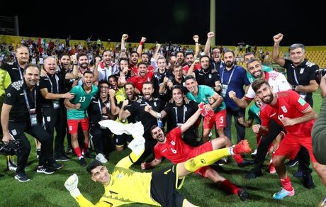 بازی ایران و امارات از دید دوربین