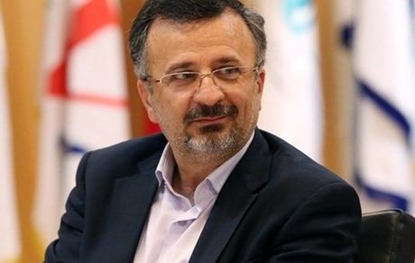 فدراسیون والیبال: نامه بازنشستگی داورزنی ابلاغ نشده است/ FIVB ایران را رصد می‌کند