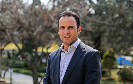 واکنش آرش برهانی به پنالتی جنجالی بازی استقلال/ عکس