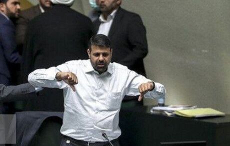واکنش نماینده مجلس به عکس عجیب از رفتار عجیب‌ترش در جلسه رای اعتماد!