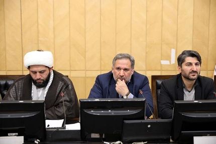 پیشنهادات جدید بودجه: کاهش مالیات بر سود شرکت‌ها به ۱۸ درصد و معافیت ۷ میلیون تومانی حقوق کارکنان از مالیات