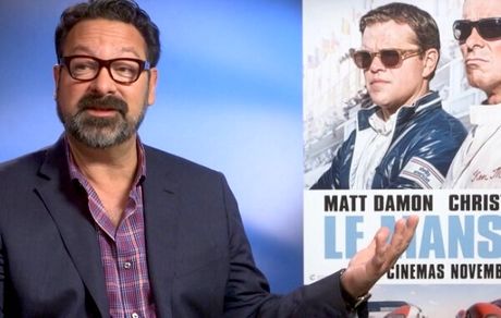 جیمز منگولد کارگردان جایزه هارولد لوید را میگیرد