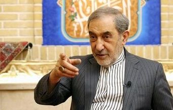 عکسی از علی اکبر ولایتی در فضای مجازی خبرساز شده است