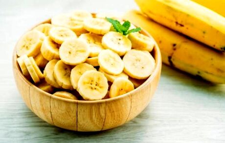 خواص شگفت‌انگیز موز؛ از تنظیم ضربان قلب تا آرام‌کردن اعصاب
