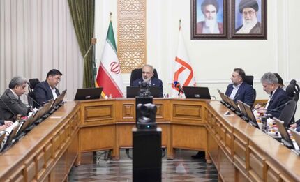 لزوم همگرایی بیشتر بانک و شرکت‌های تابعه برای تقویت بانکداری شرکتی / با تعامل موثر و ظرفیت‌های گروه مالی ارزش‌های پیشنهادی برای مشتریان تعریف کنیم