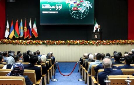 پزشکیان: سیاست اصولی جمهوری اسلامی ایران را ارتباط دوستانه با کشورهای همسایه و دوست است