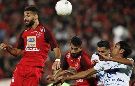 خط تیره پرسپولیس  با پنالتی چیپ علیپور پاک شد