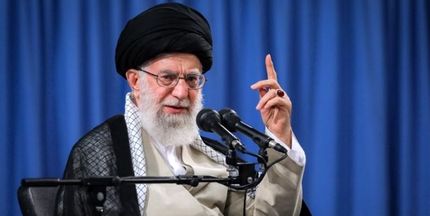 رهبر انقلاب مطرح کردند: لزوم آمادگی نقش‌آفرینی به سود جبهه حق