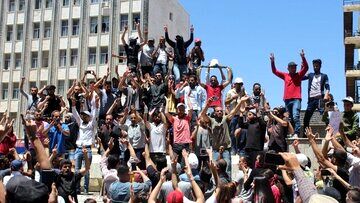 تظاهرات در سوریه: مخالفان خواستار برکناری رئیس دولت شدند