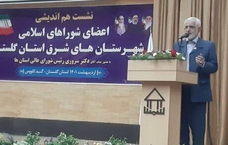 انتقاد از دریافت مبالغ کلان برای صدور پروانه ساختمانی/ عدم آشنایی به قوانین از معضلات شوراهاست