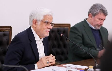 عارف: به دنبال اطلاع‌رسانی شفاف و دقیق هستیم