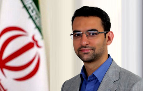 آذری جهرمی: جمع‌بندی خسارات قطع اینترنت در حال انجام است