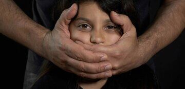 آزار و اذیت ۹ پسر نوجوان توسط مربی فوتبال