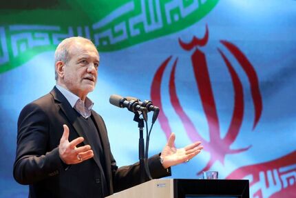 رئیس جمهور: راه، منش و آرمان‌های شهید سلیمانی ادامه دارد