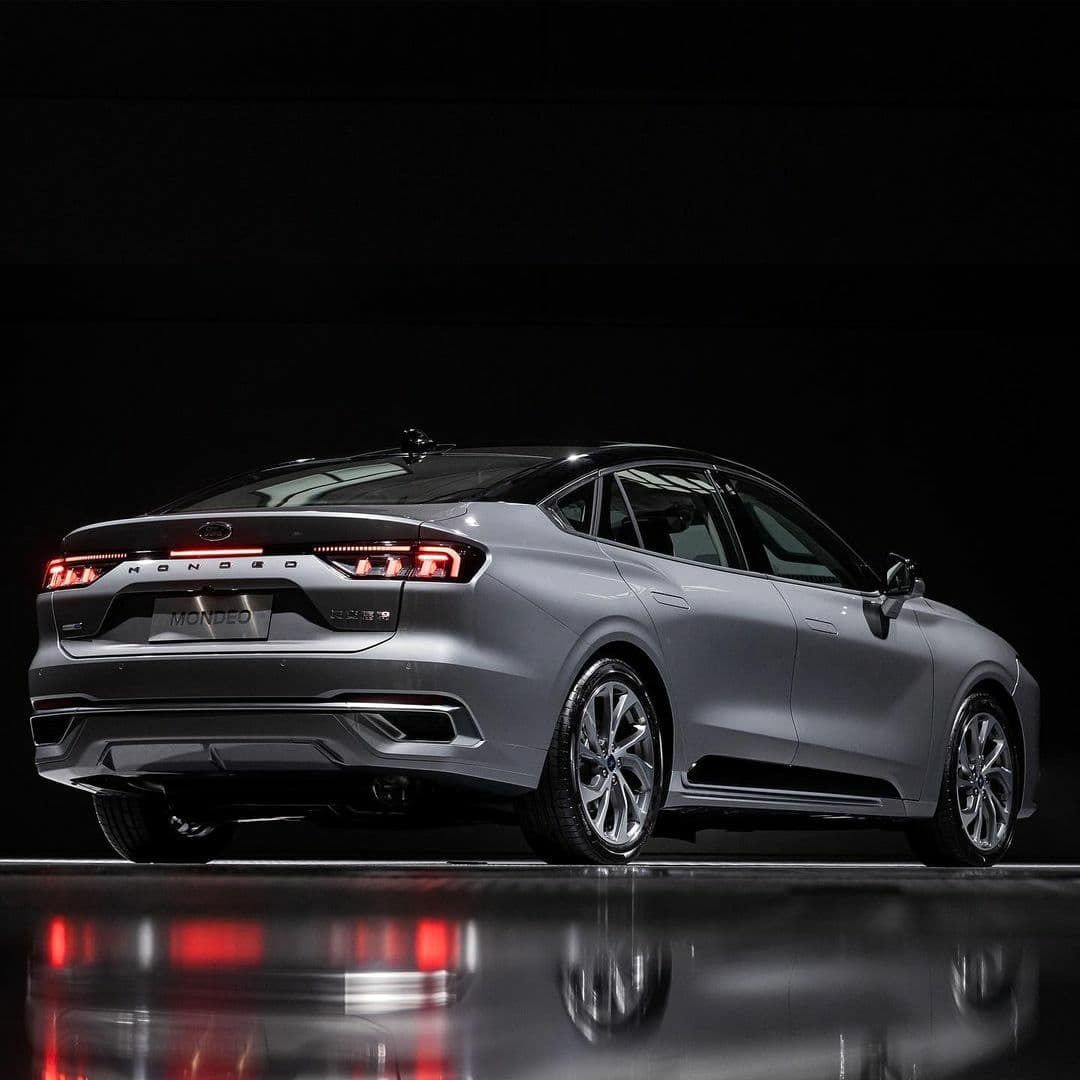 فورد موندئو ۲۰۲۲