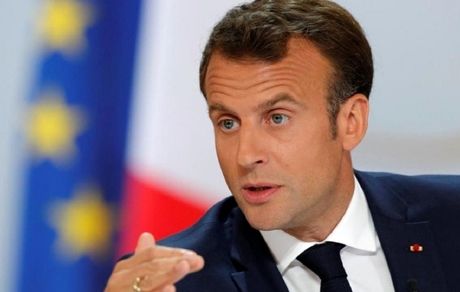 مکرون از جاسوسان فرانسوی بازداشت شده در ایران حمایت کرد