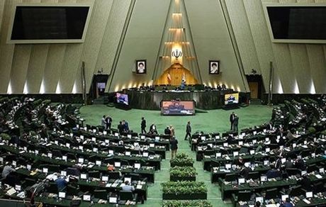 تعیین مجازات برای مسئولانی که دارای تعارض منافع در تصمیماتشان باشند