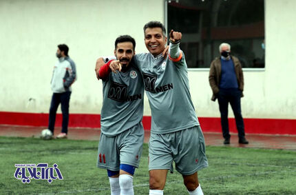شادی عادل فردوسی‌پور بعد از برد مقابل صداوسیما +عکس