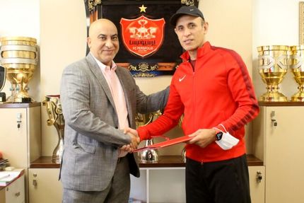 قرارداد گل‌محمدی با پرسپولیس دو فصل دیگر تمدید شد