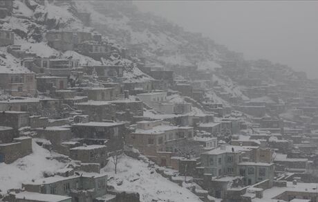 برف، ده‌ها نفر را در افغانستان کشت
