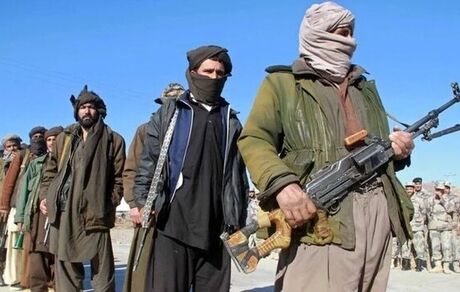 ۱۴ کشته و ۳۷ گروگان در بین نیروهای ارتش افغانستان در جریان درگیری با طالبان