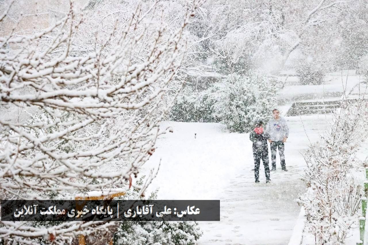 طراوت زمستانی ارومیه با اولین برف سال
