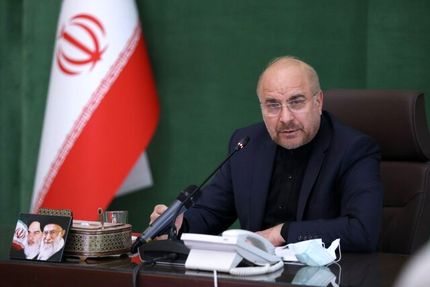 قالیباف: برخی رسانه‌ها صحبت‌هایم درباره ربوی بودن فعالیت بانک‌ها را تقطیع کردند