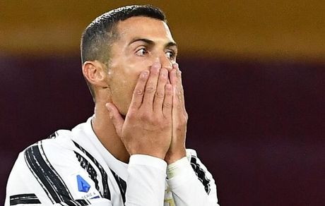 رونالدو دیدار برابر بارسلونا را از دست داد