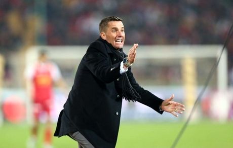 سرمربی پرسپولیس: از نتیجه راضی نیستم