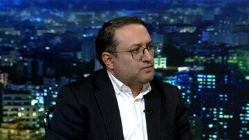 مشاور قالیباف: آیت‌الله سید مجتبی خامنه‌ای، اتاق جنگ را مدیریت می‌کنند