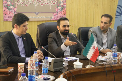 تیکه ریز یامین‌پور به دولت‌های روحانی و احمدی‌نژاد: شورای عالی جوانان تعطیل شده بود و رییسی احیا کرد